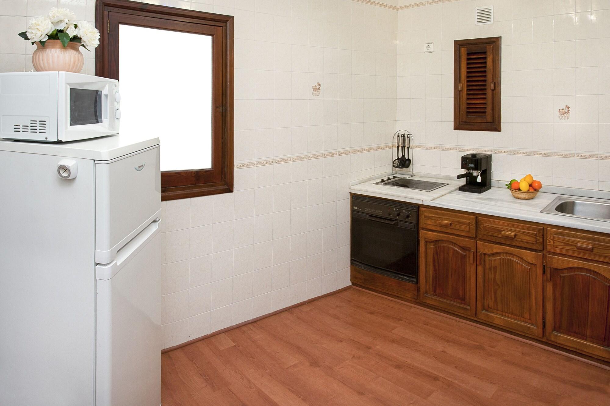 Apartamentos Parot Quality Санта-Эулалия-дель-Рио Экстерьер фото