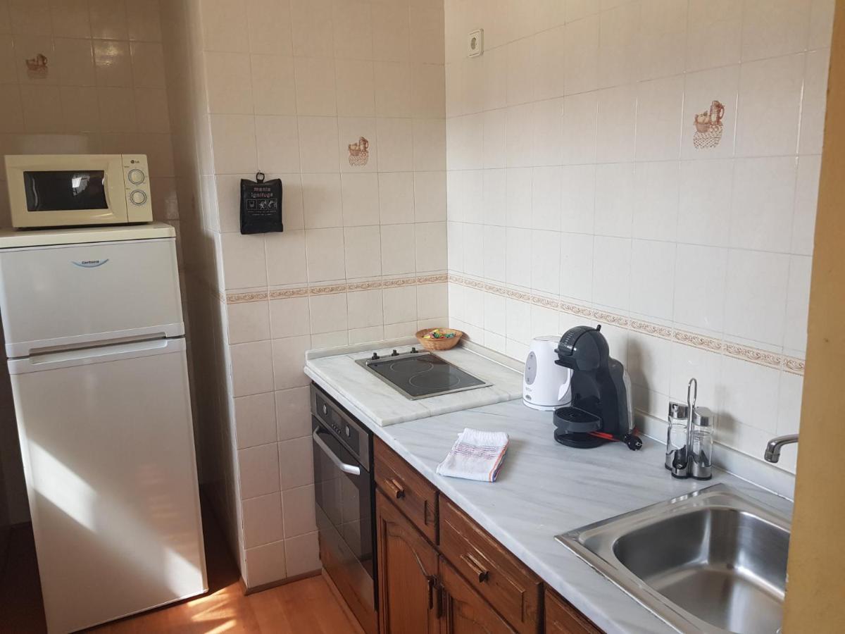 Apartamentos Parot Quality Санта-Эулалия-дель-Рио Экстерьер фото